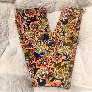 Lularoe OS Paisley Leggings